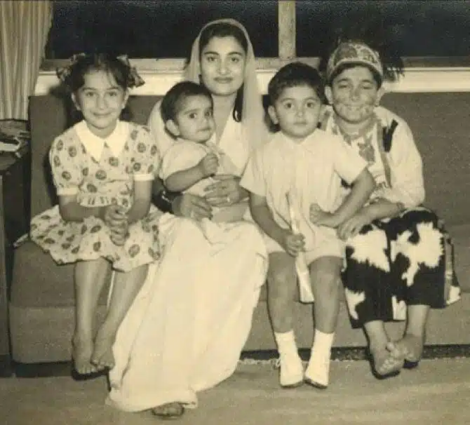 Reema Kapoor Childhood
