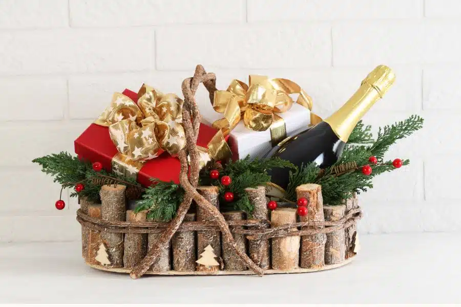 DIY Gift Basket Ideas for Couples