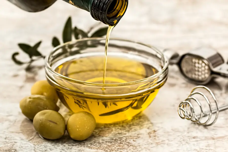 Use Olive Oil for Younger Looking Skin