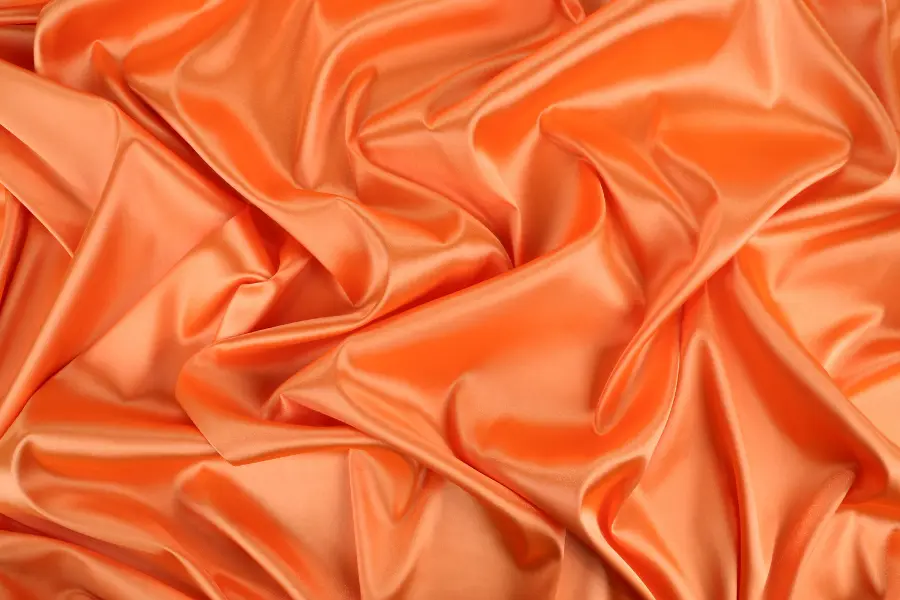 Why Do Women Use Silk Underscarf