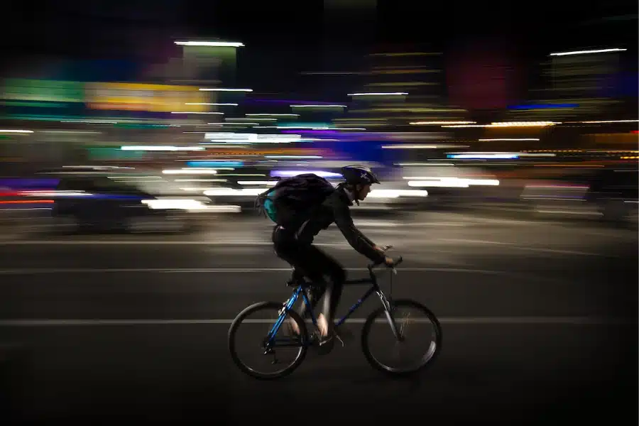 <strong>How to Stay Safe When Riding a Bicycle in the US</strong>