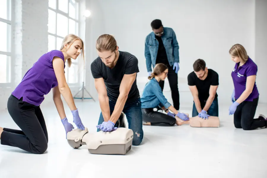 Tips to get Emergency Healthcare Services in College Dorms