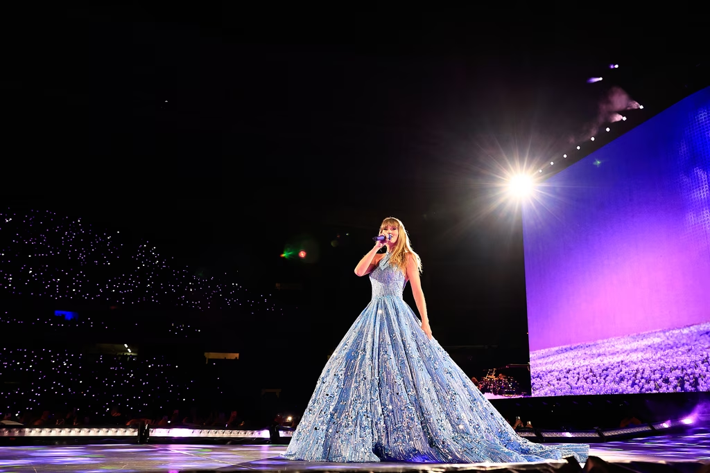 Taylor Swift Throws Star-Studded Birthday Bash