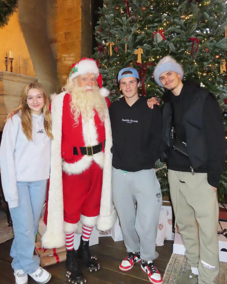 Stars' Kids Delight in Santa Encounters