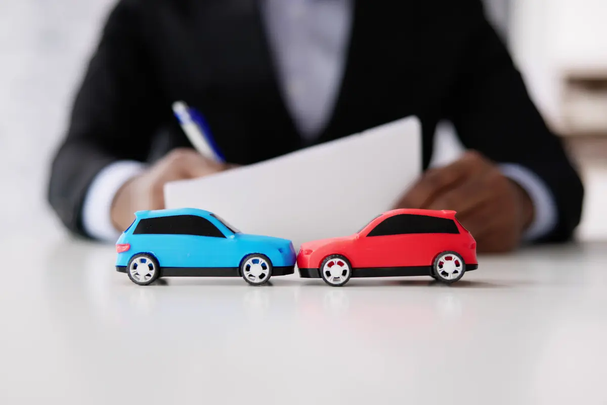 What to Expect When Working with a Car Accident Lawyer